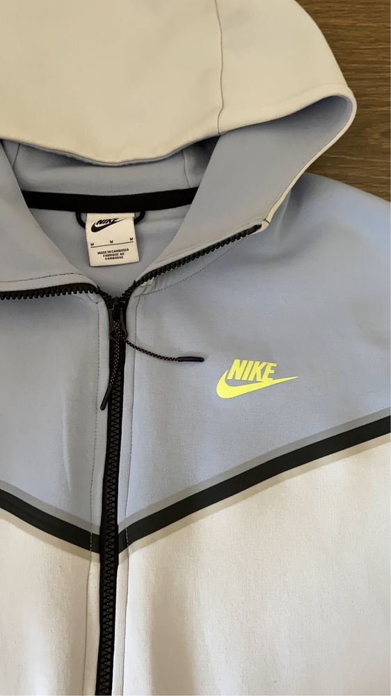 Зіпка Nike tech fleece