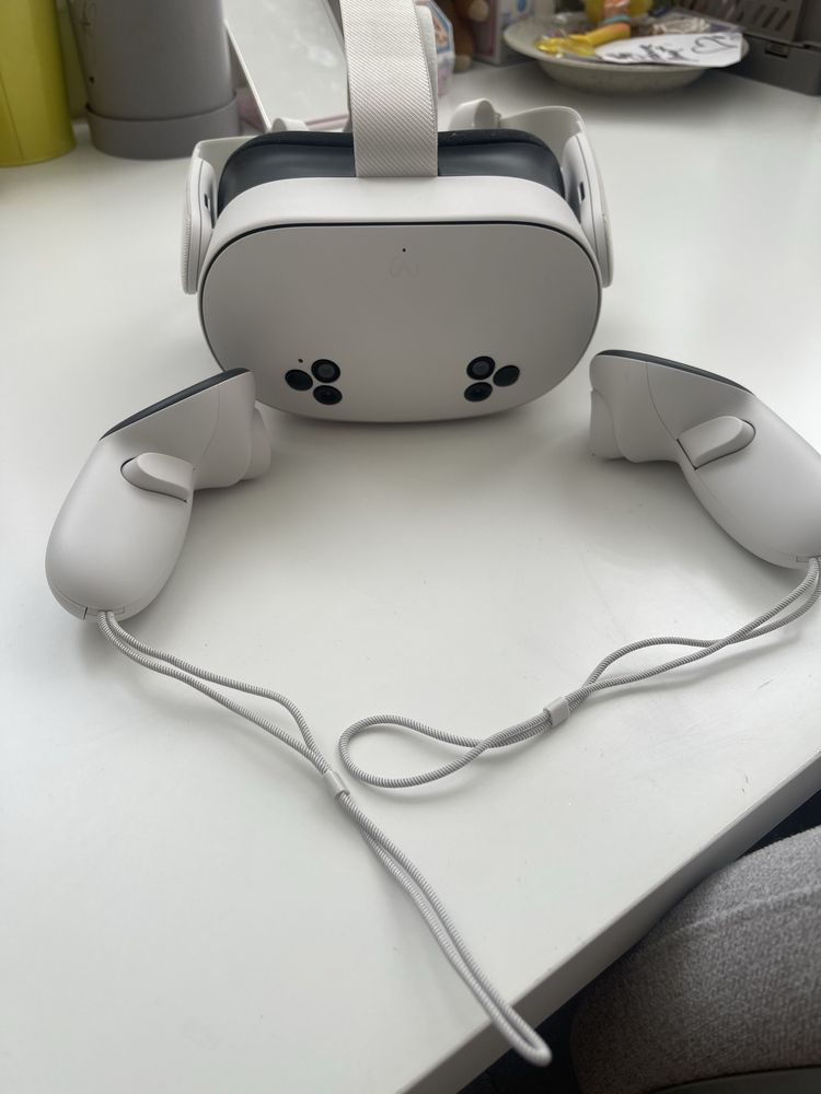 VR окуляри Meta Quest 3S 128 GB
