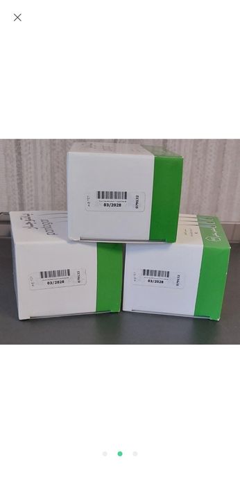 Вітаміни для зміцнення волосся та нігтів