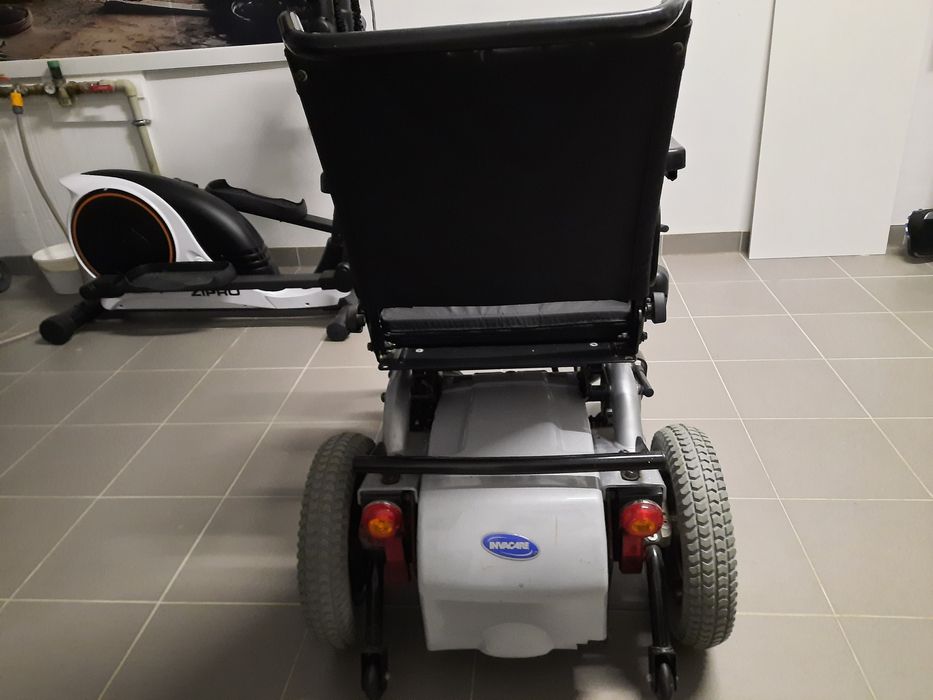 Wózek inwalidzki invacare elektryczny