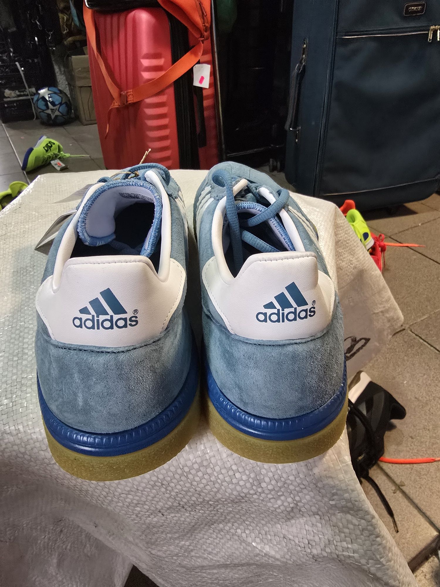 чоловіче взуття Adidas HB Spezial M18444