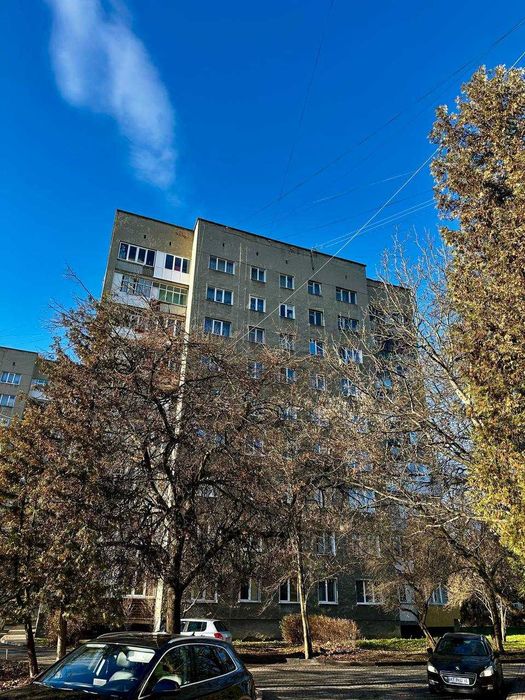 Оренда 1 кім квартири в центрі по вул. Пулюя