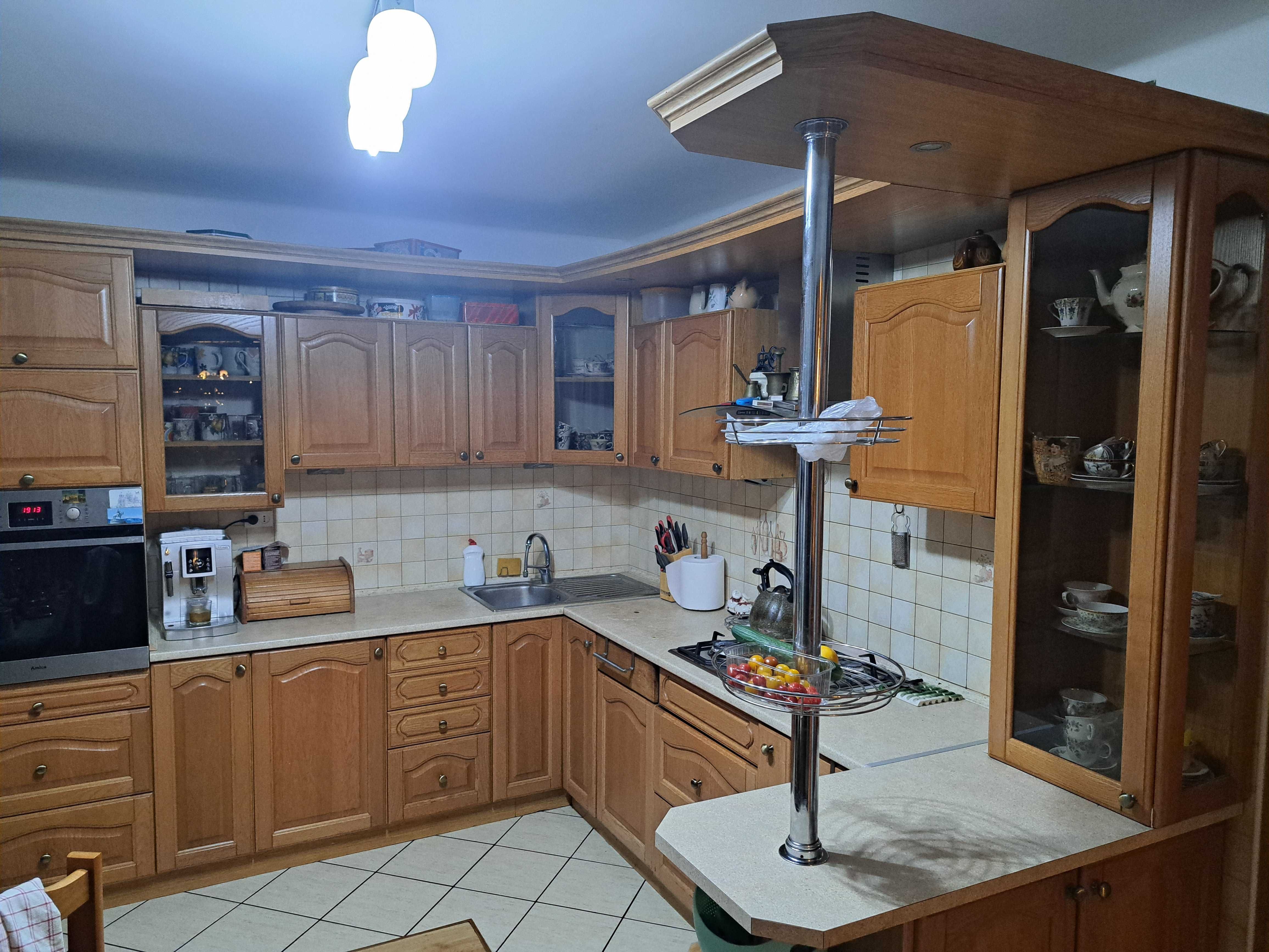 Meble kuchenne , fronty dębowe