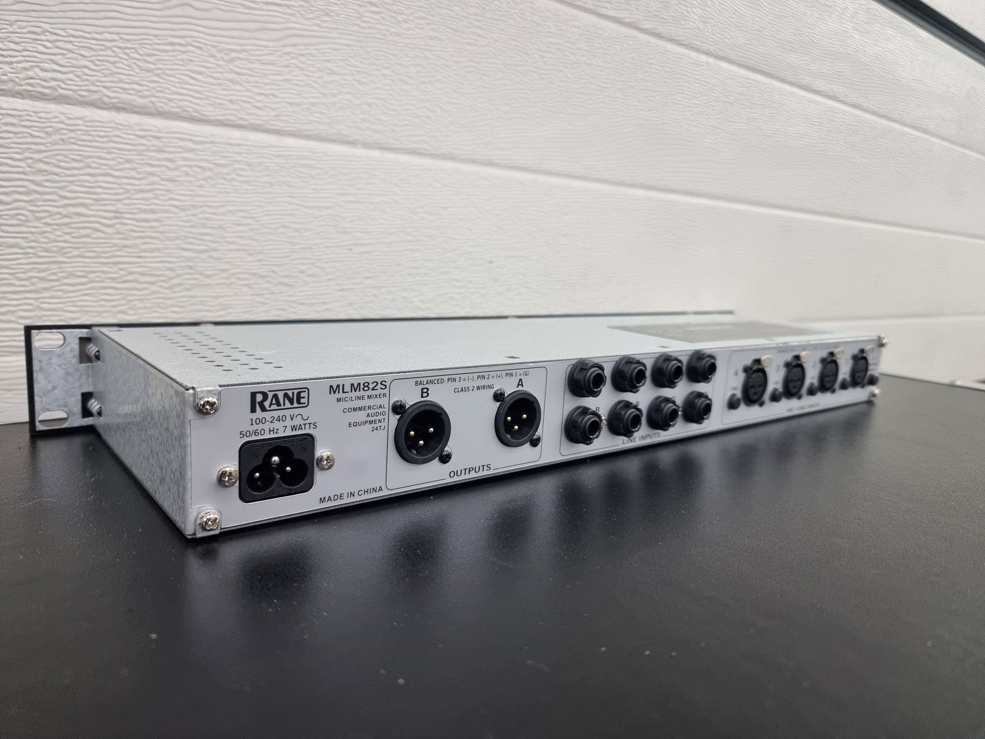 Mixer Rack studio Rane MLM 82S MIC line mixer 19"
