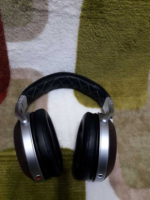 Наушники Denon AH-D7200