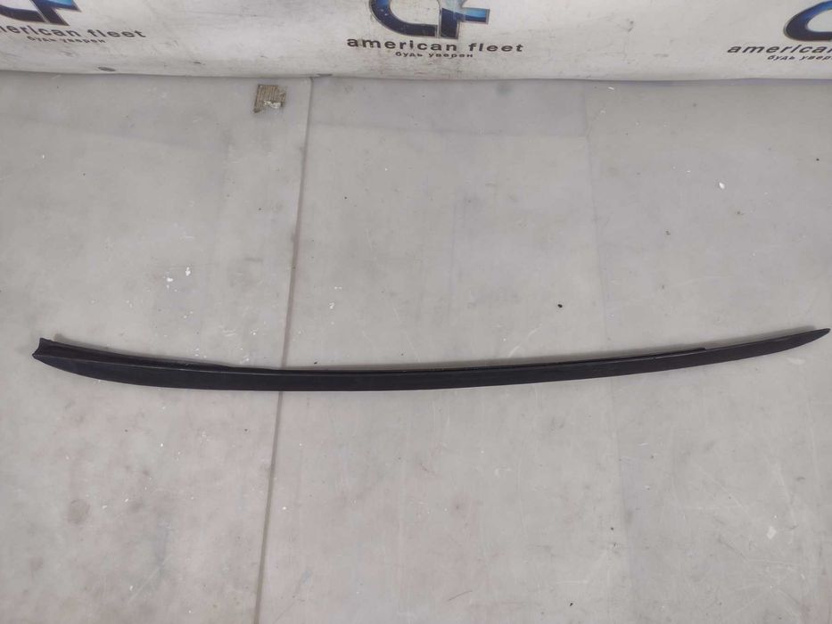 Ford Focus 11- 18 Молдинг лобового стекла левый  / Форд Фокус