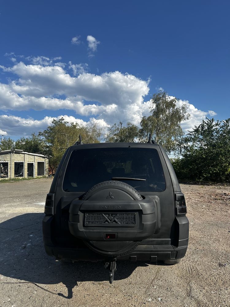 Mitsubishi Pajero 2007