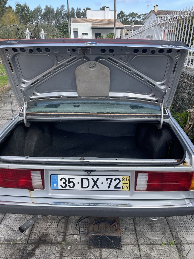 BMW 318i 1985 usado