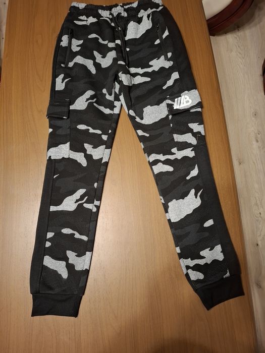 Spodnie dresowe M Red fireball