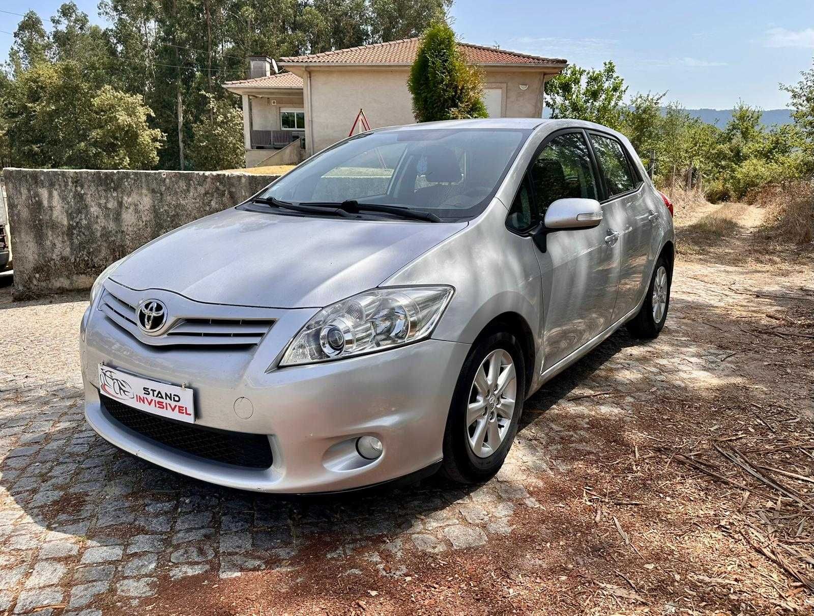 Toyota Auris 1.4 D4D Muito BOM Estado;