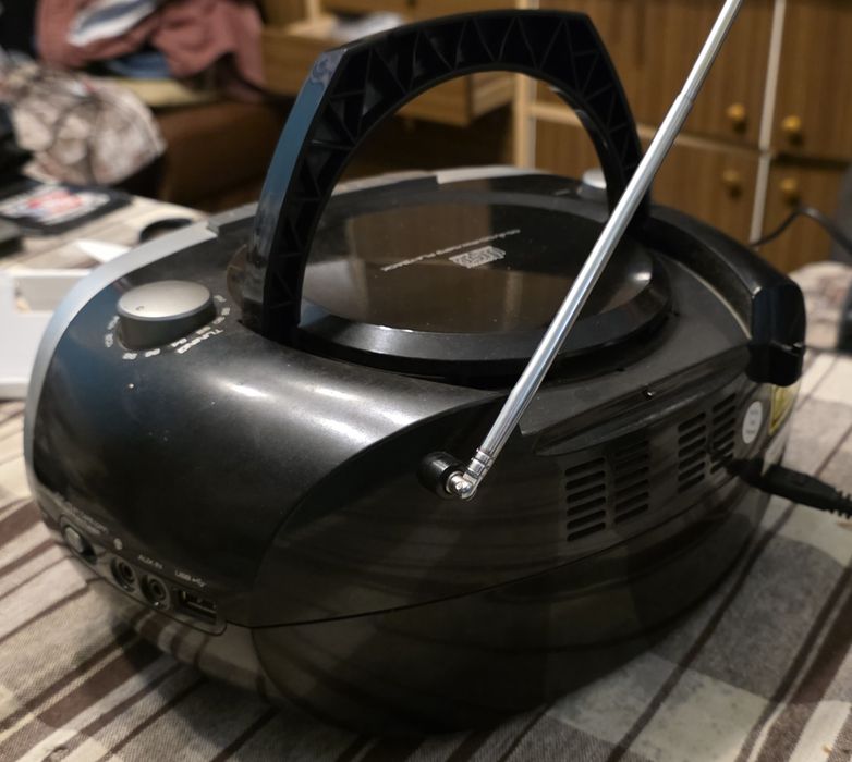 AKAI radio magnetofon CD USB