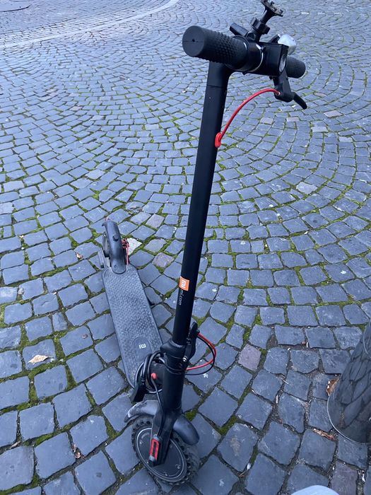 Електросамокат ксяомі