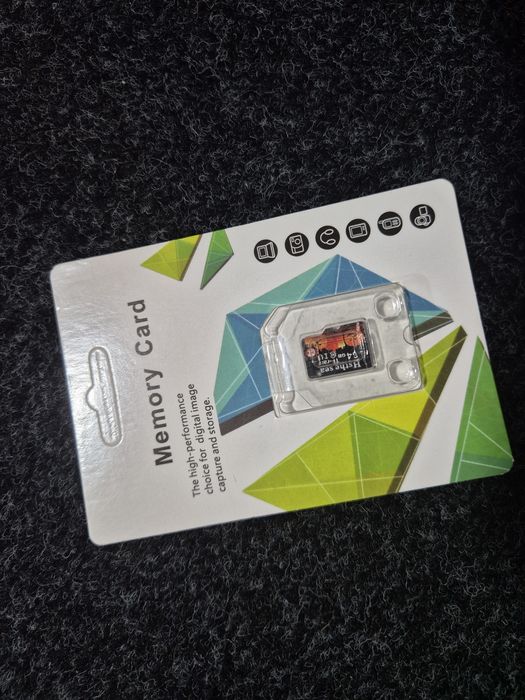 MicroSD de 64GB .