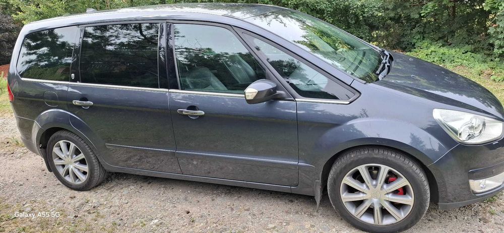 Ford Galaxy MK3 2006 r, 140 km 7 osobowy, wersja GHIA ,hak.