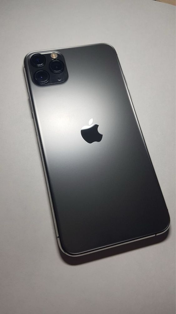 Продам iPhone 11 pro Max/64gb neverlock