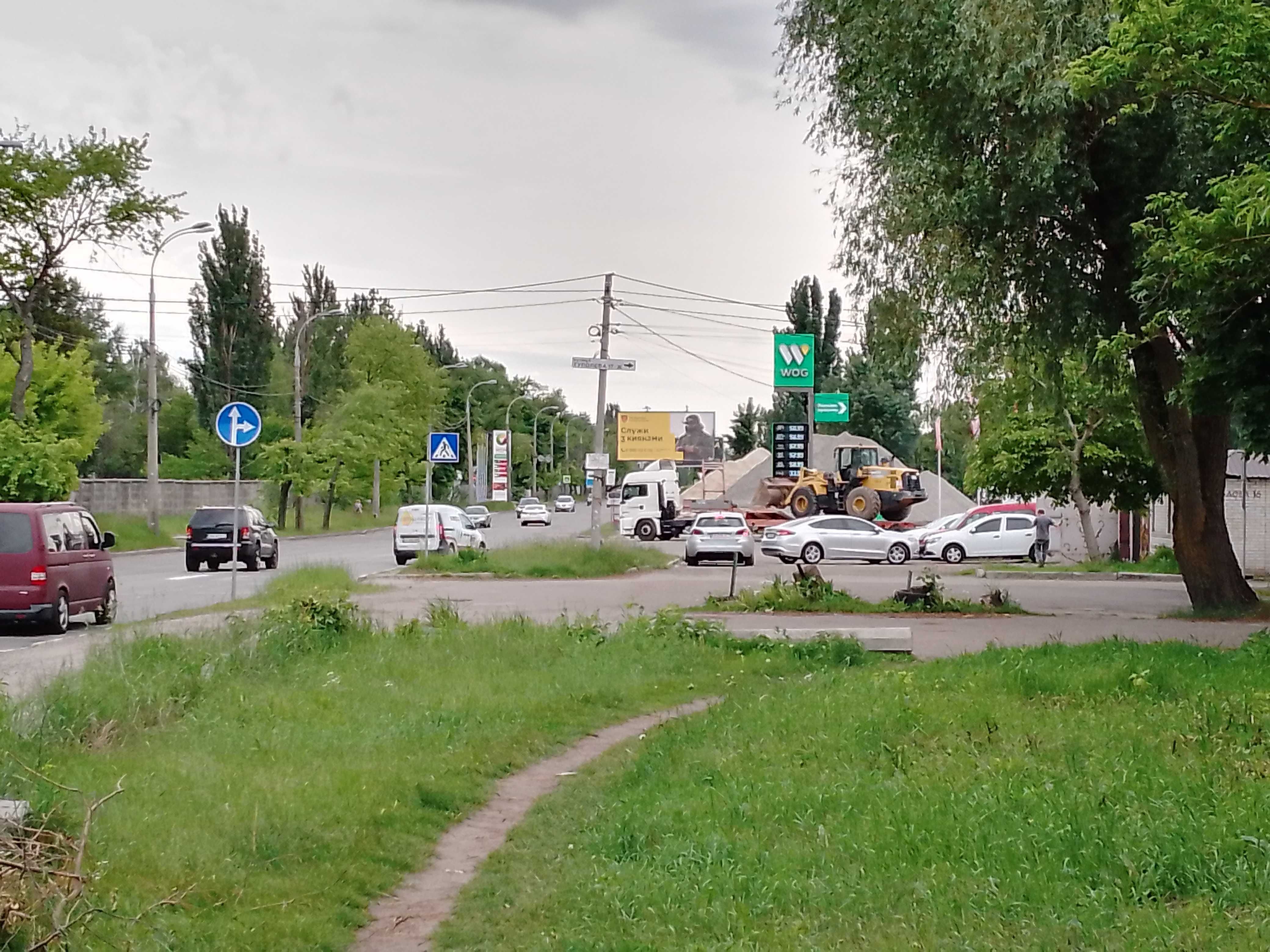 Нивки,Территориально Стеценко25-27, цивильная ,обжитая улица ,6 соток.