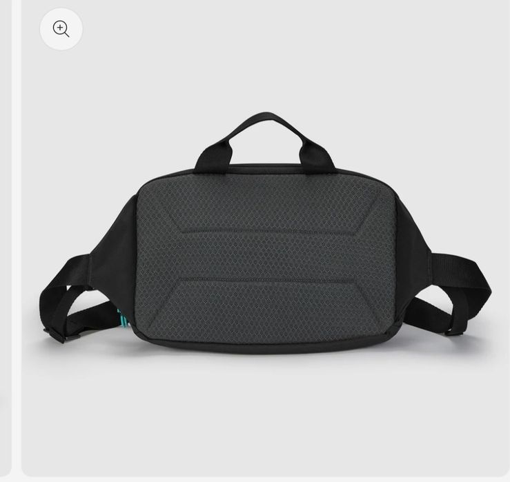 Сумка через пличе AMG Mercedes F1 team з США нова