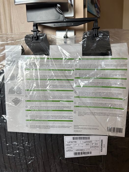 Оригінальні задні килимки в салон Skoda Rapid