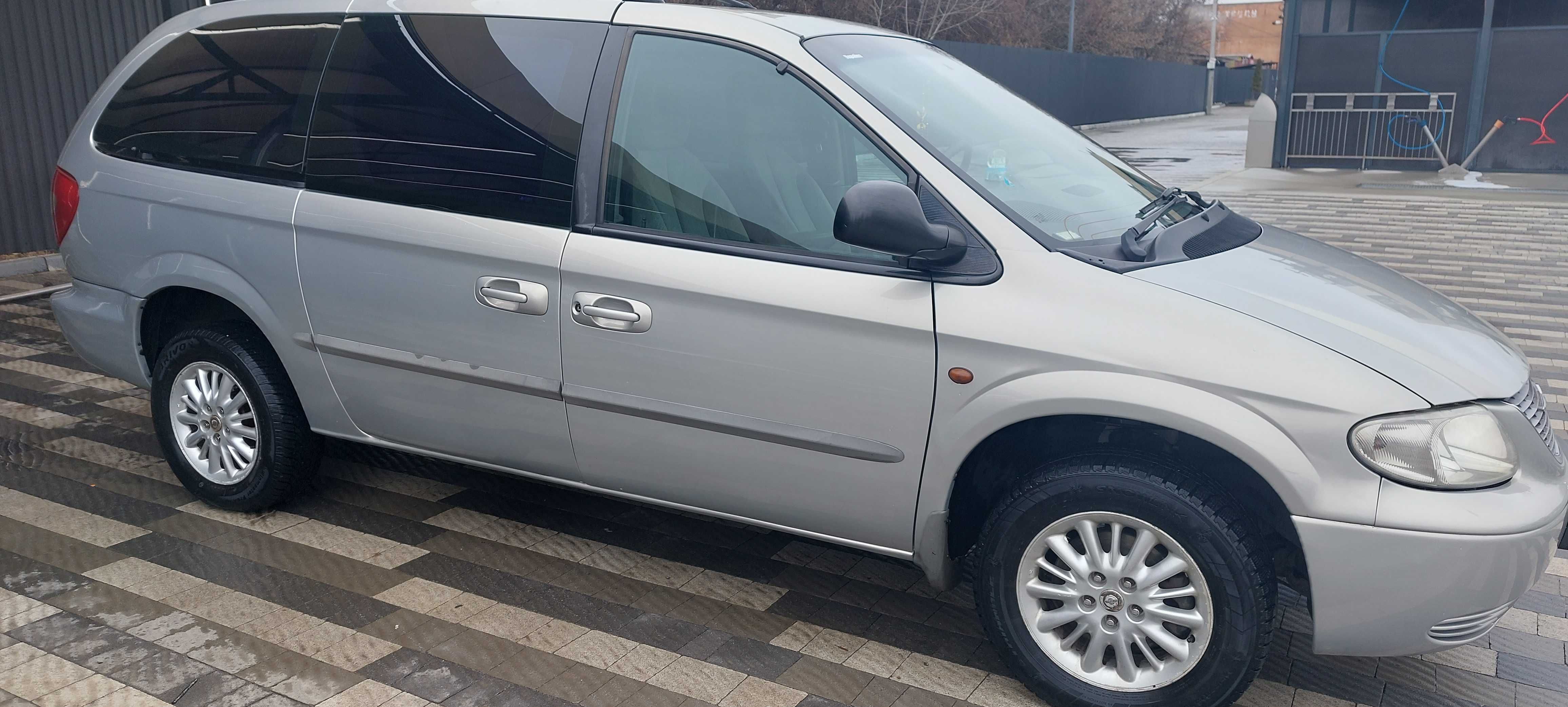 Chrysler grand voyager