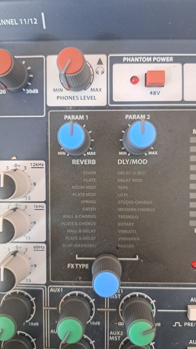 Мікшерний пульт Soundcraft Signature 12