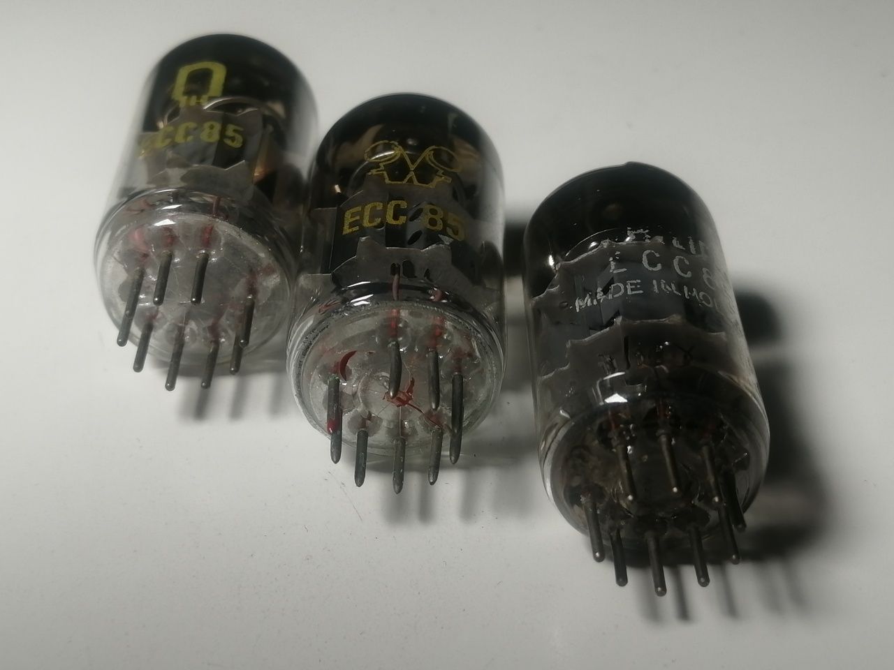 Lampa elektronowa ECC85 zabytek PRL dla hobbysty ecc 85