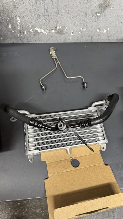 Масляний радіатор BMW S1000rr 2015-2018