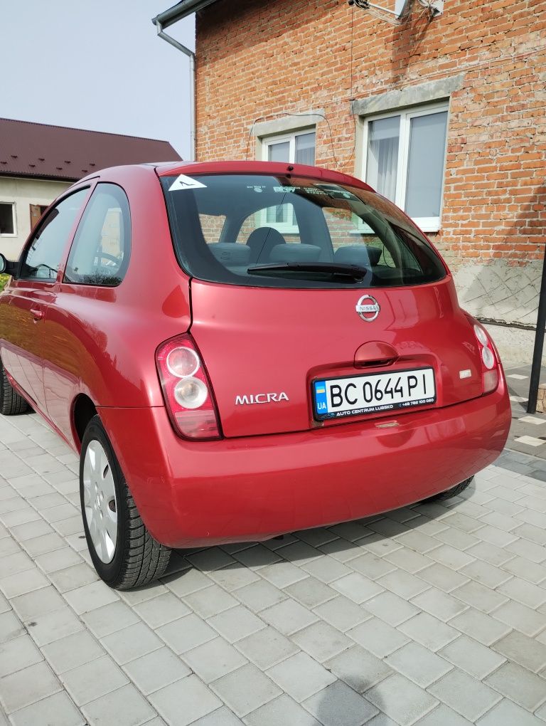 Nissan Micra 2004р 1.25 бензин