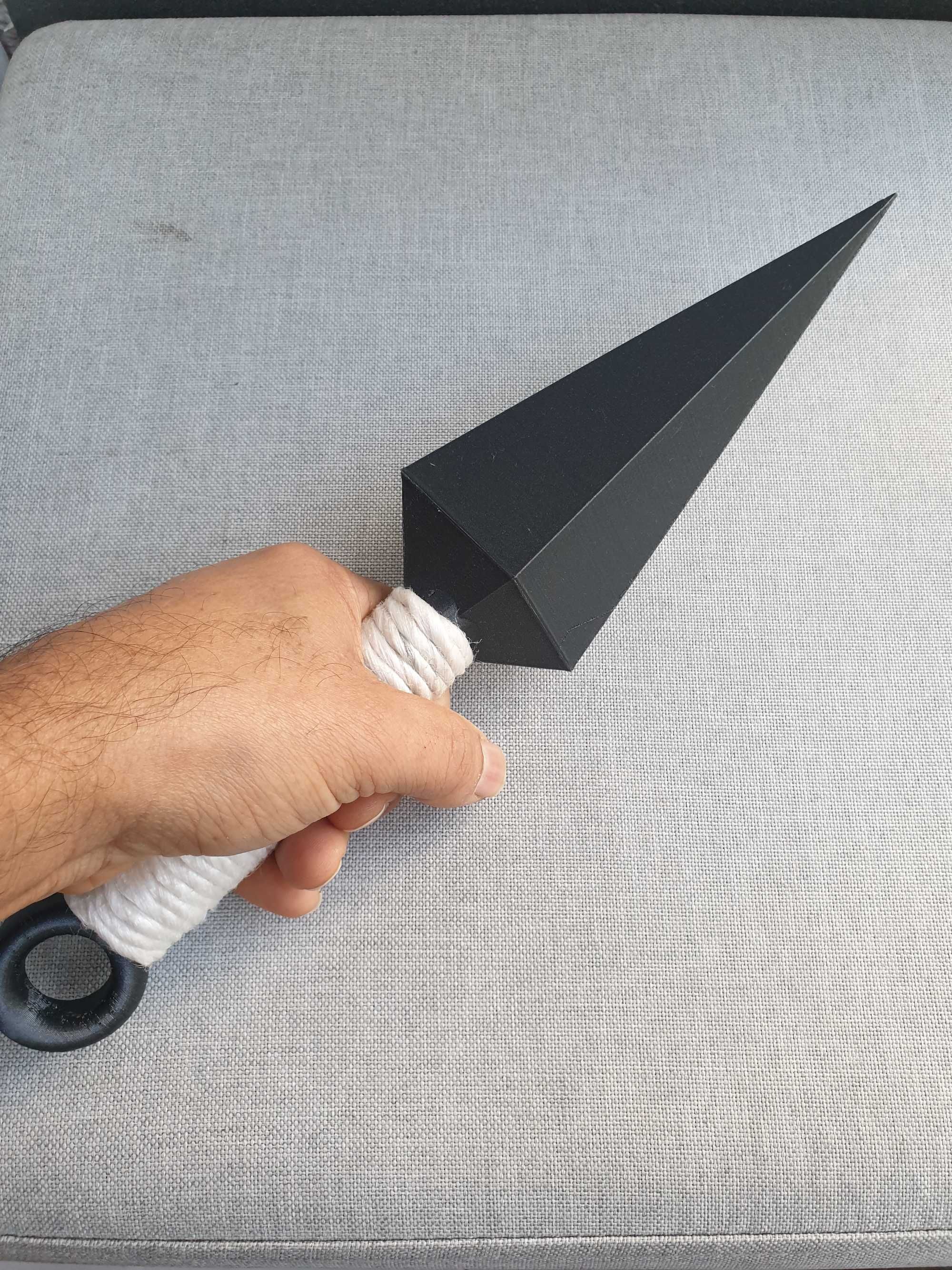 Kunai Naruto de plástico endurecido