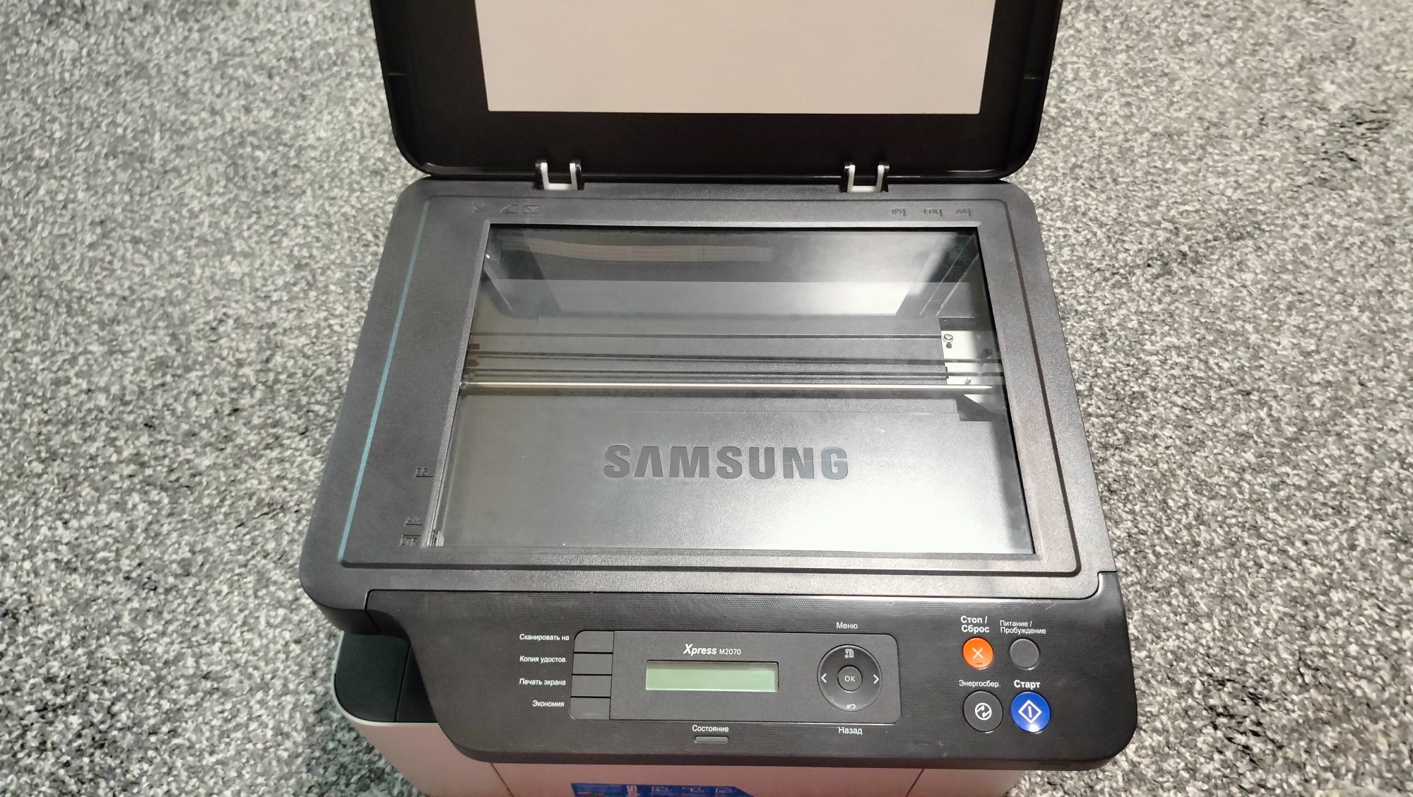 Принтер, сканер Samsung Xpress M2070