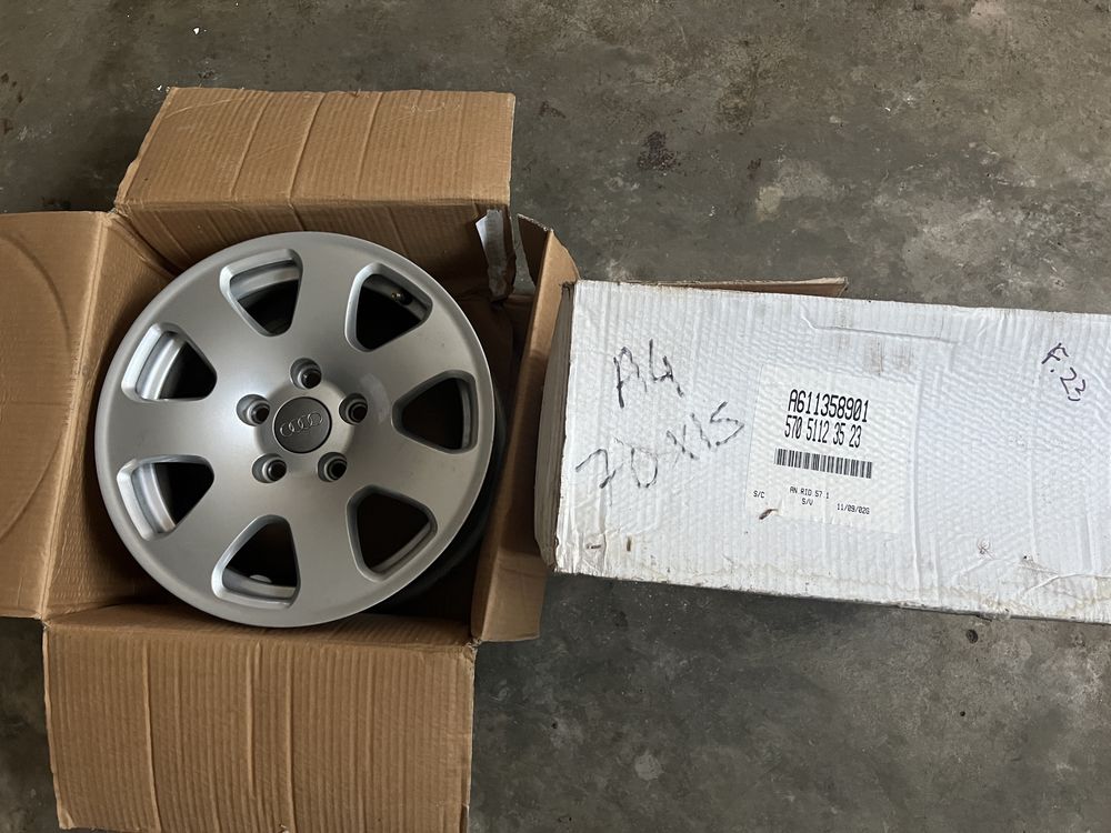4x Jantes audi A4 7jx15h2