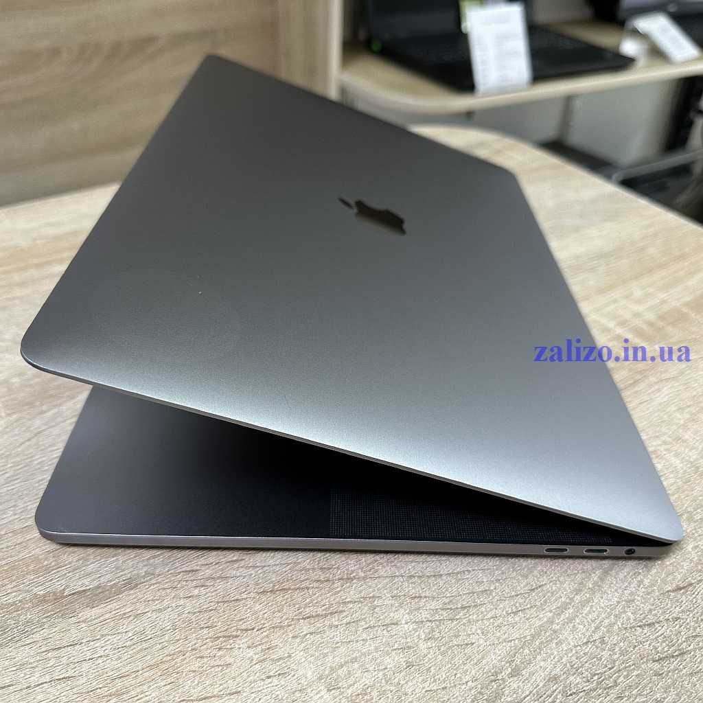 ноутбук Apple MacBook Pro 15 2018 i7/16GB/256GB/Radeon 555x A1990