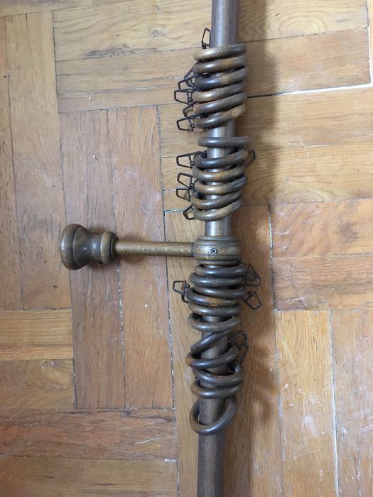 Karnisz drewniany pojedynczy 250cm ciemny orzech