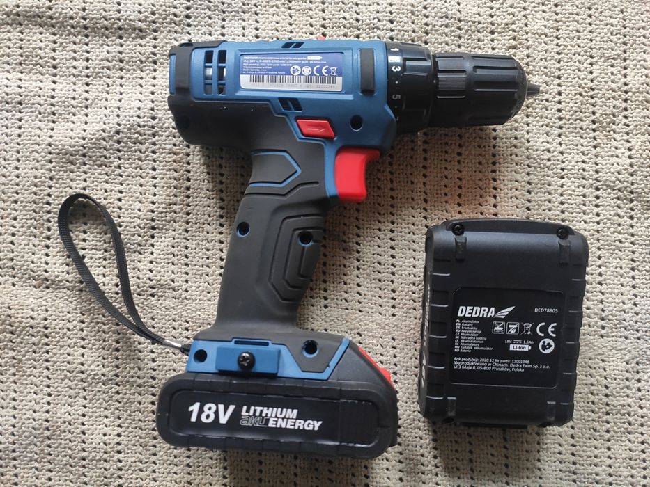 Wiertarko-wkrętarka DEDRA 2 Akumulatory DED7880B ZESTAW