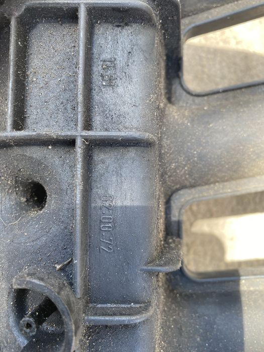 Колектор впускний bmw e39 525 tds