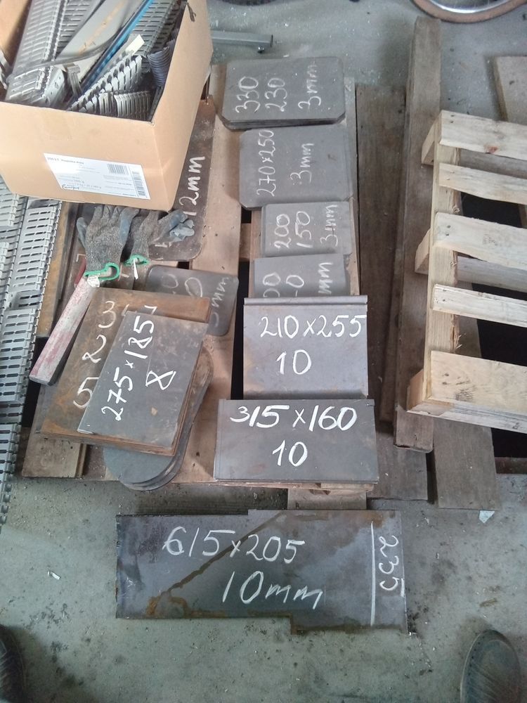 Formatka blacha metalowa kawałki