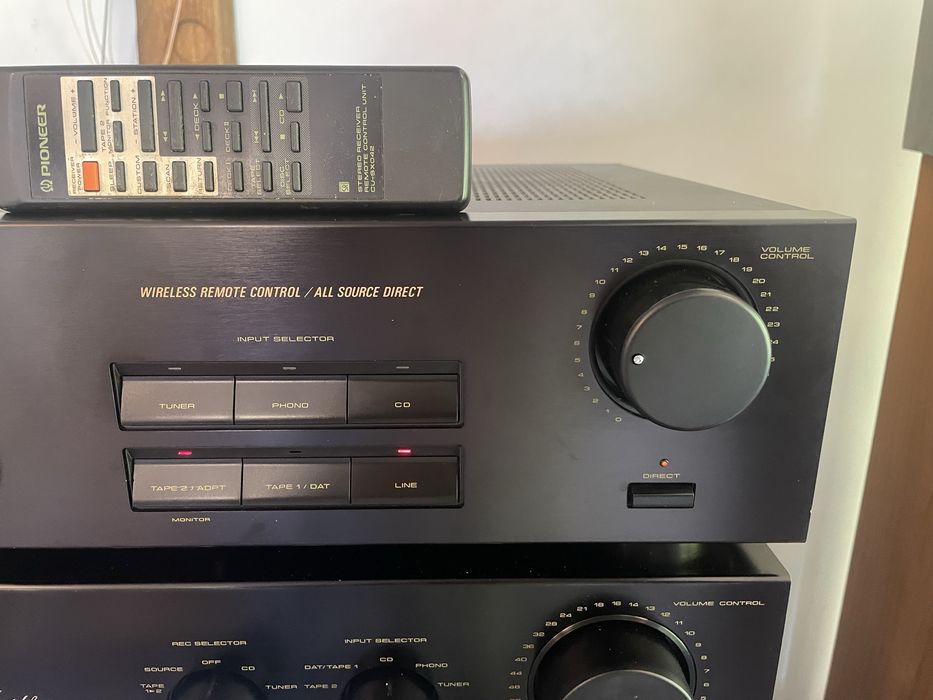 Wzmacniacz + pilot  PIONEER A- 351R  stan idealny po przegladzie