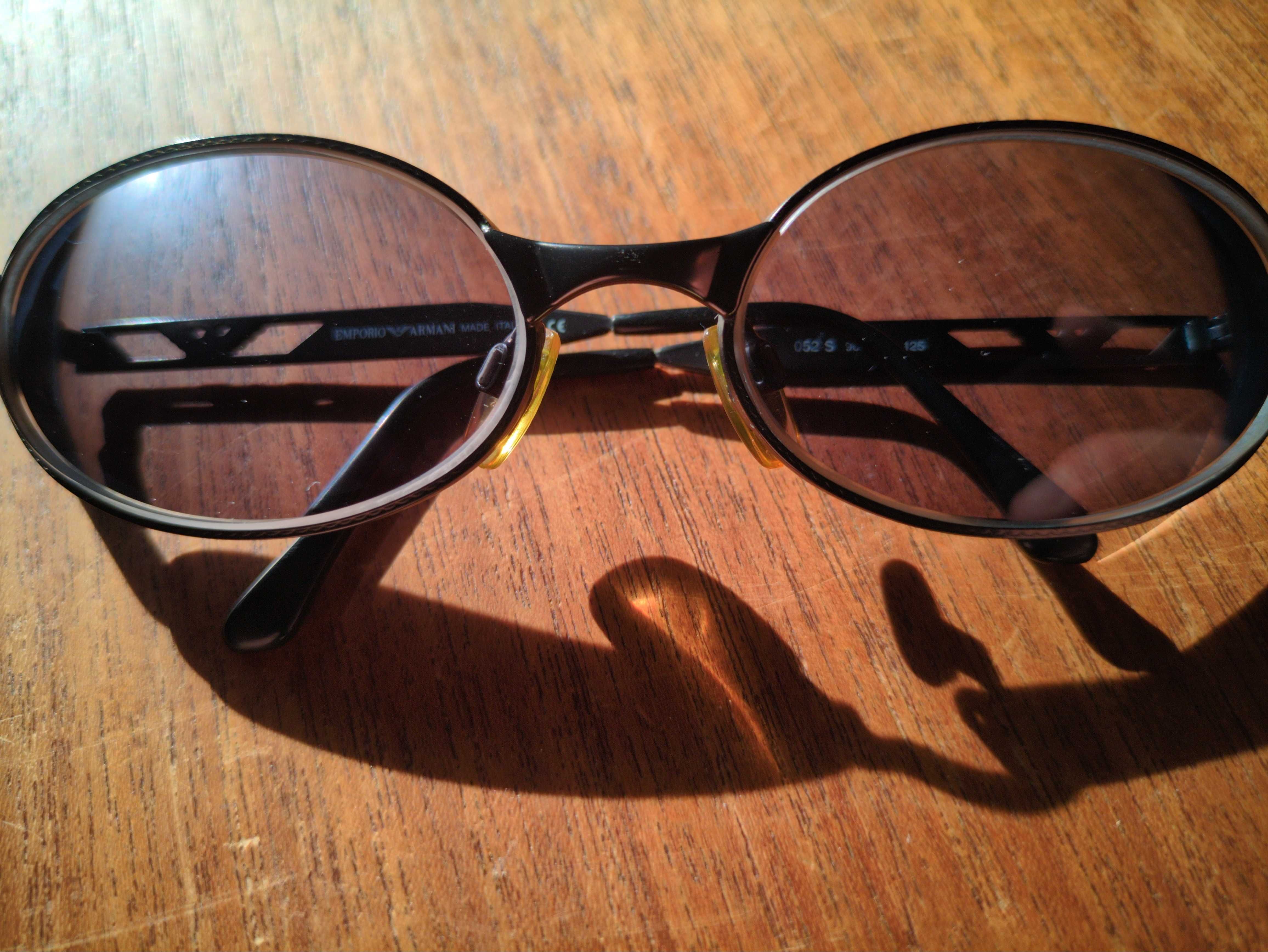 Óculos de sol vintage Emporio Armani 1997 Unisexo, metal, oval