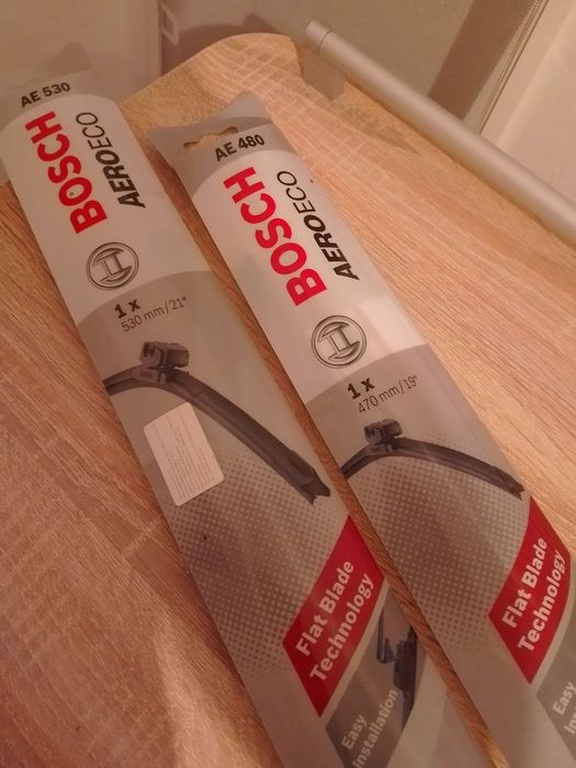 Безкаркасні щітки склоочисника Bosch AeroEco