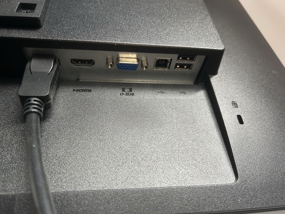 Monitor Asus 24 cale