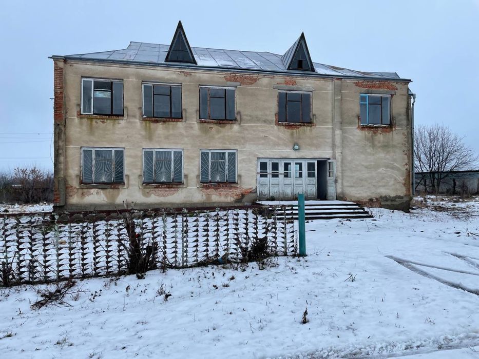 Комерційне приміщення 600 м.кв.