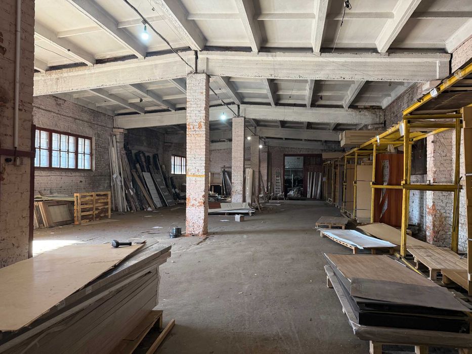 Склад 600 м² з рампою, охороною та відеонаглядом. Вінниця