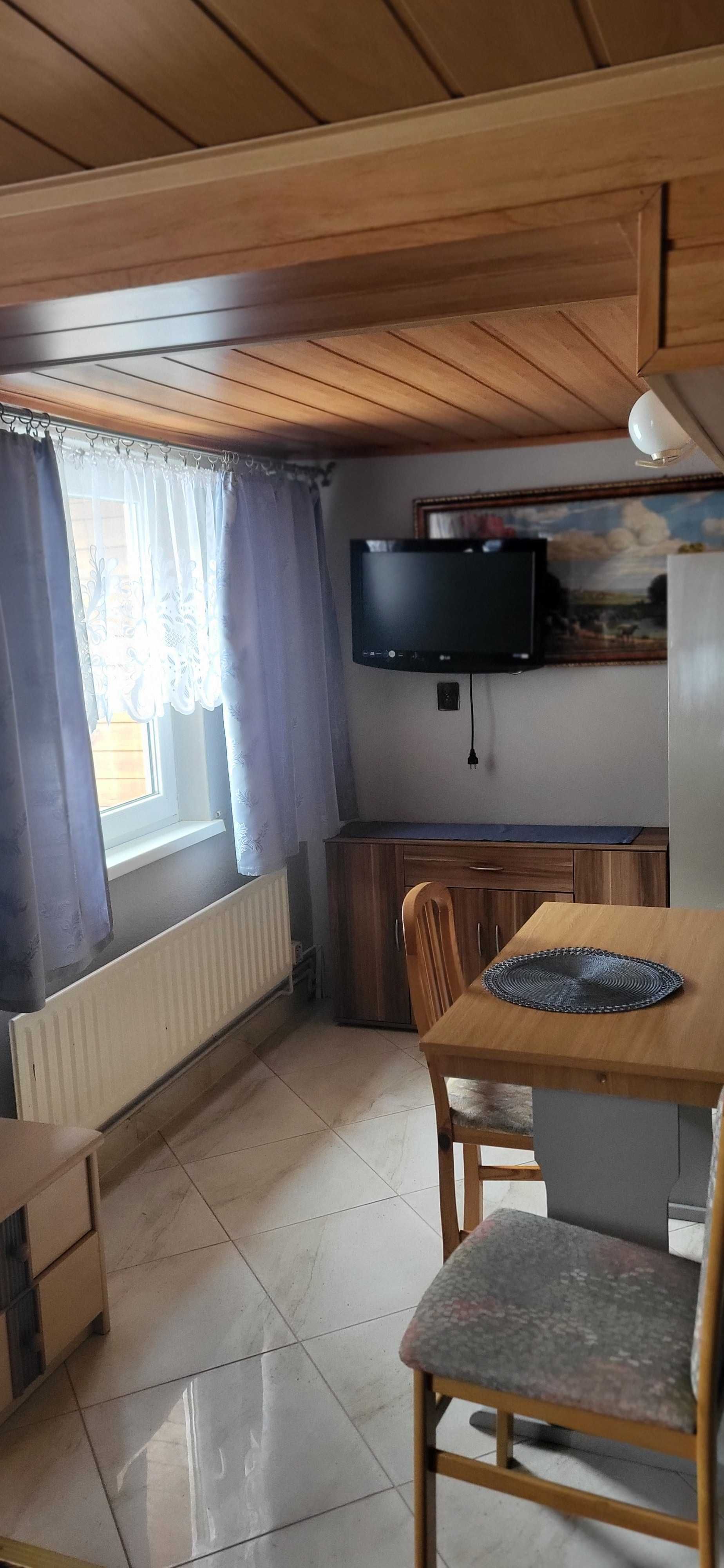 Wynajmę pokoje 2, 3, 4, 5 osobowe