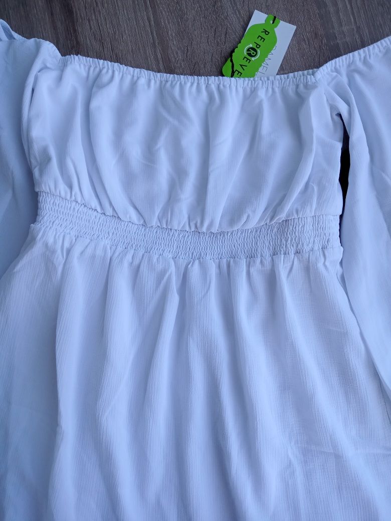 Біла сукня NA-KD літо
