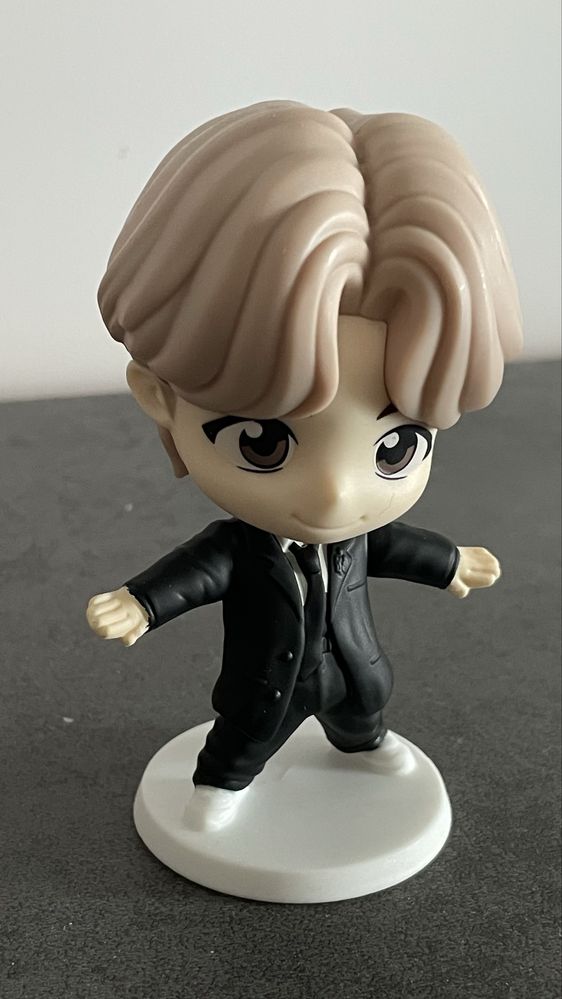 BTS Jung Kook Tiny Tan Mcdonalds