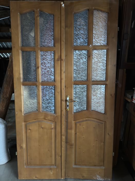 Продам двері в гарному стані