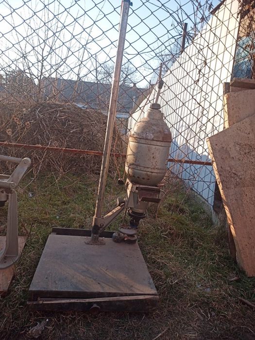 Продам фотоувеличитель антиквариат