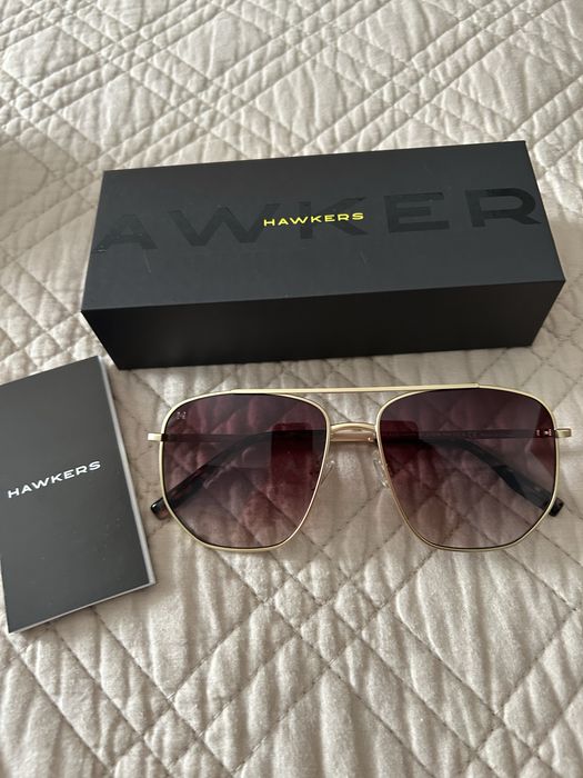 Oculos dourados da Hawkers