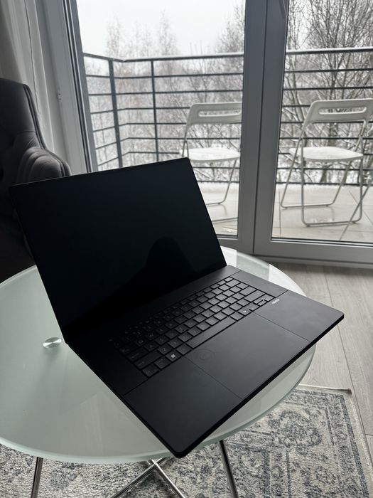 ASUS ProArt 2024 OLED 16” H7606WP