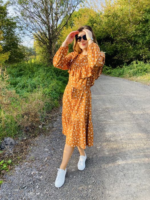 Wiskozowa sukienka Czarodziejka