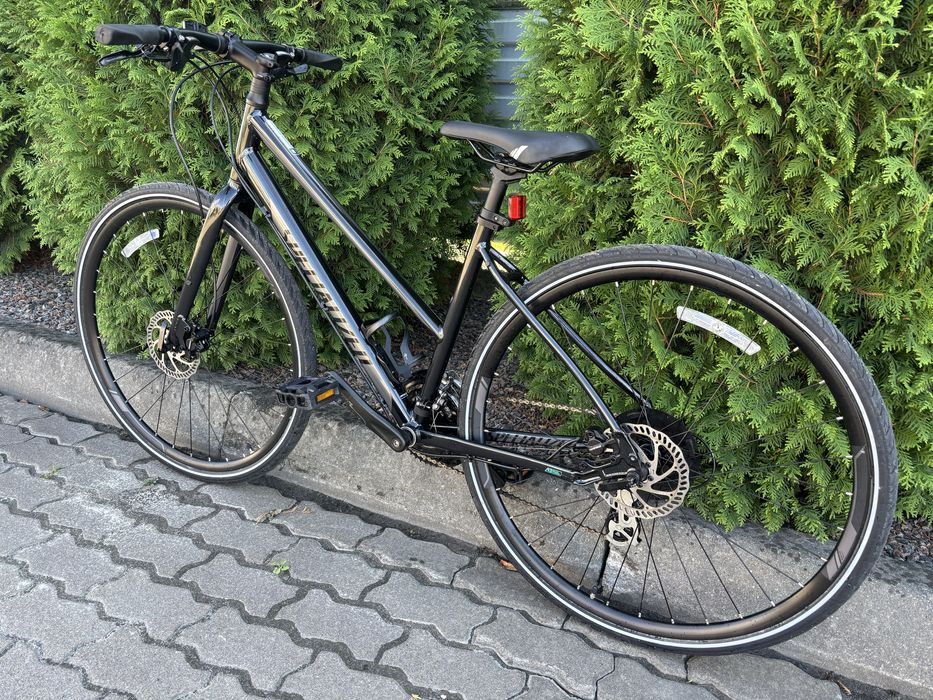 Велосипед жіночий SPECIALIZED vita стан нового розмір M